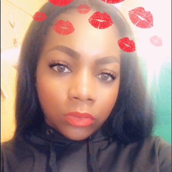 Meet your Posher, Takeyisha - Picture 1 of 1